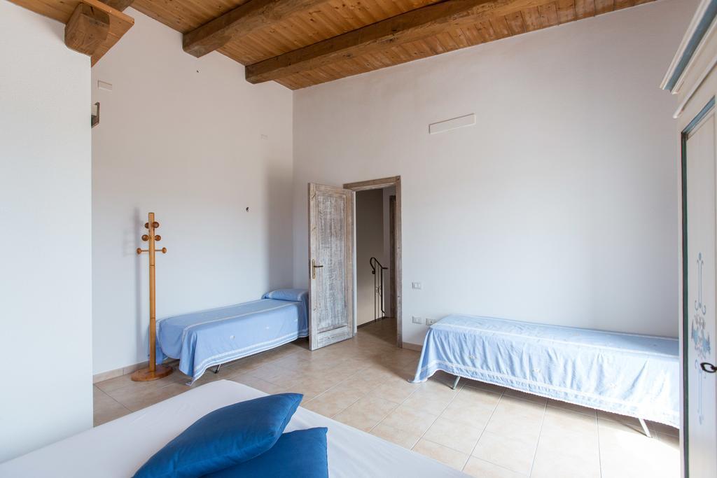 Artemisia Sardegna Hotel Tergu ภายนอก รูปภาพ
